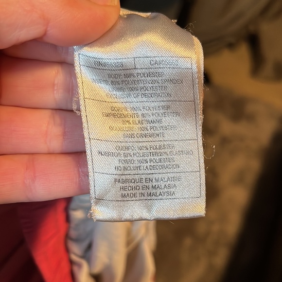 Pink Nike shorts - Picture 5 of 5